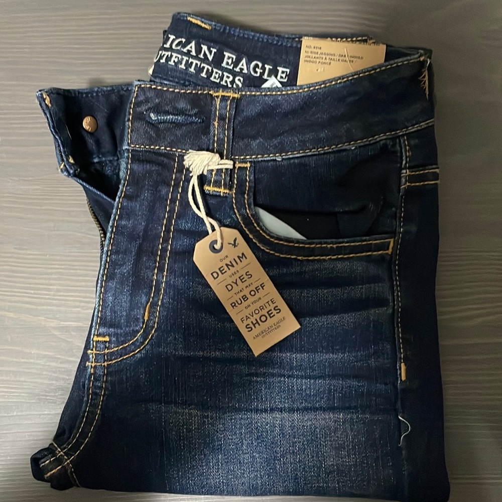 NWT American eagle hi-rise Jegging Size 00